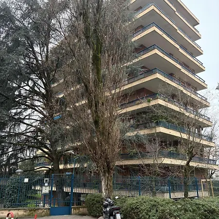 San Siro Apartment, * Milano