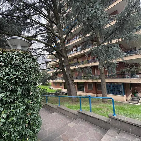 San Siro Apartment, Milano