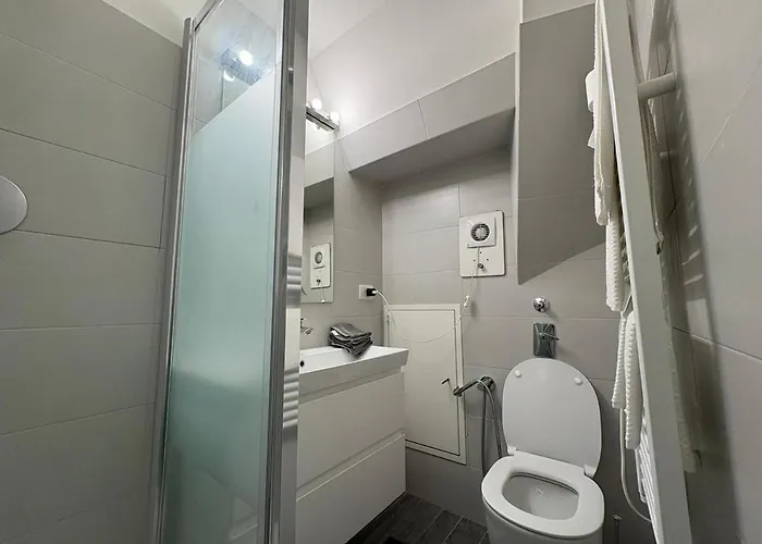 San Siro Apartment, Daire