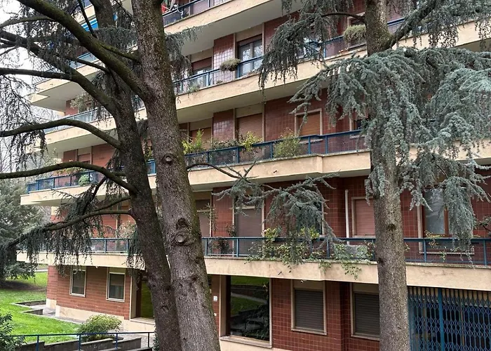 Daire San Siro Apartment, Milano